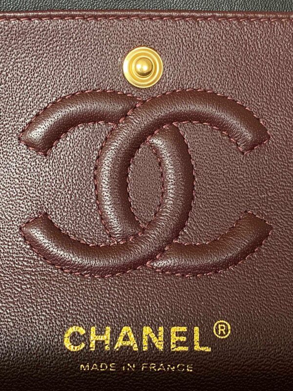 CHANEL SMALL CLASSIC HANDBAG
