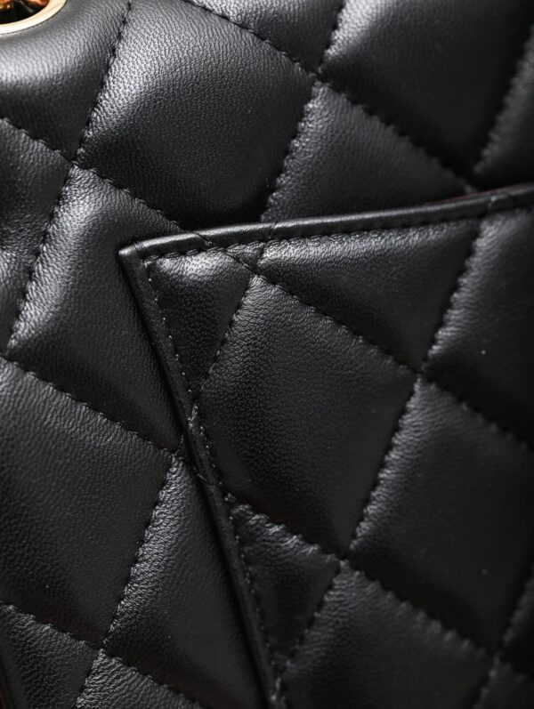 CHANEL LARGE CLASSIC HANDBAG