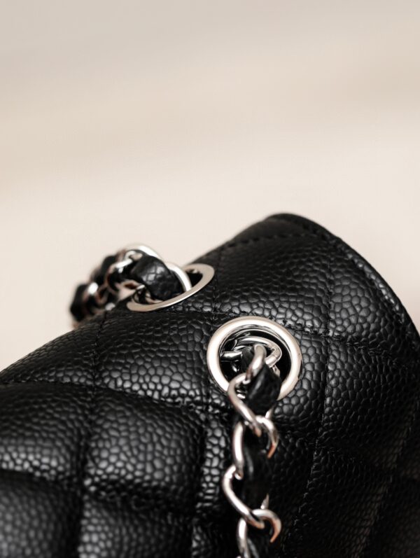 CHANEL SMALL CLASSIC HANDBAG