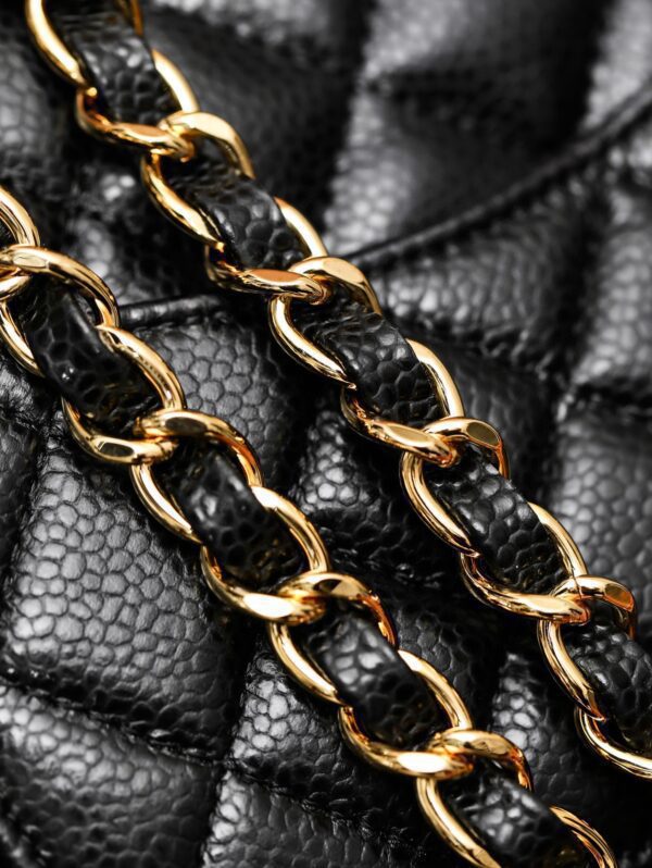 CHANEL SMALL CLASSIC HANDBAG