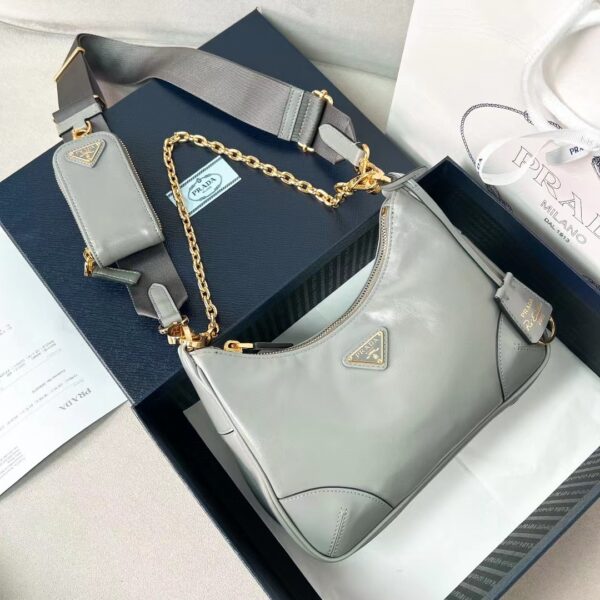 PRADA Re-Edition 2005 Leather Bag 1BH204