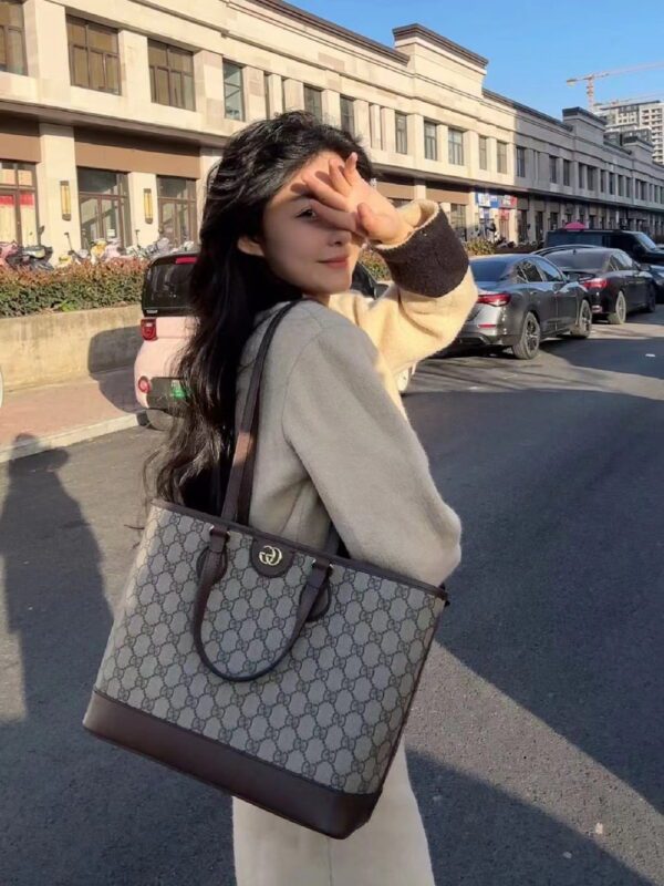 GUCCI Ophidia Tote Bag