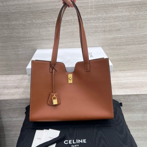 CELINE CABAS 16 Bag