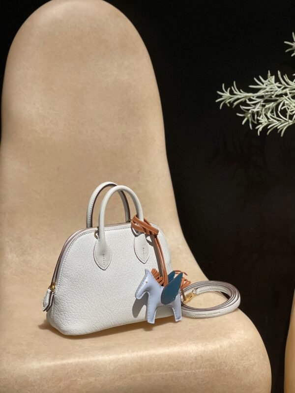 HERMES Mini Bolide 18 Color:T0 Mysore leather