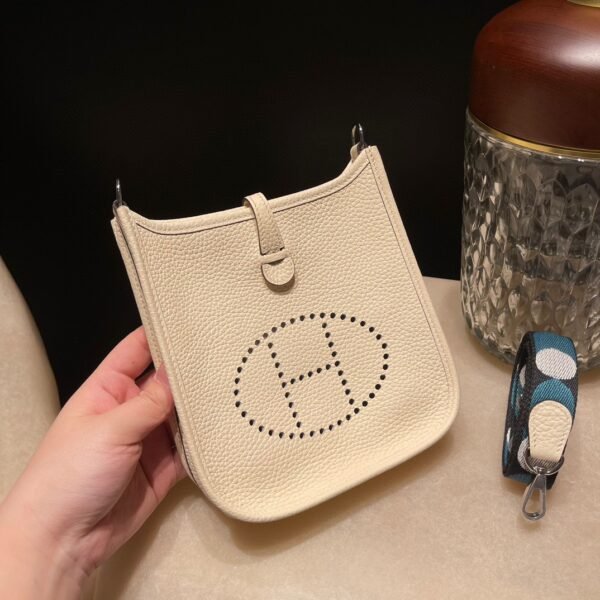 HERMES Mini Evelyne Color:I2 Clemence leather
