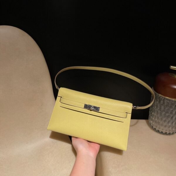 HERMES Kelly Elan Color:1Z Mysore leather