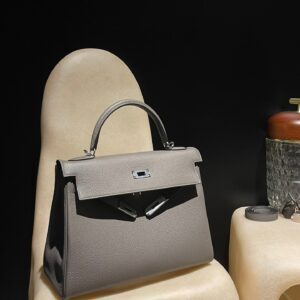 HERMES Kelly 32 Color:8F Togo leather