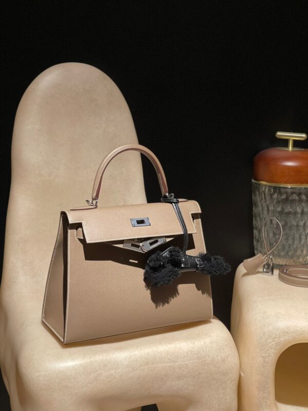 HERMES Kelly 28 Color18 Epsom leather