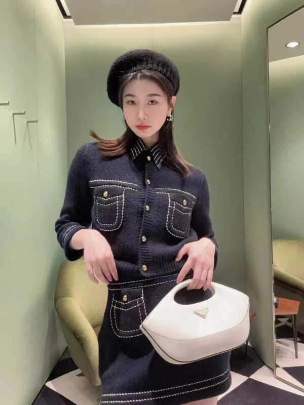 PRADA SoftCalf Leather Handbag 1BA421