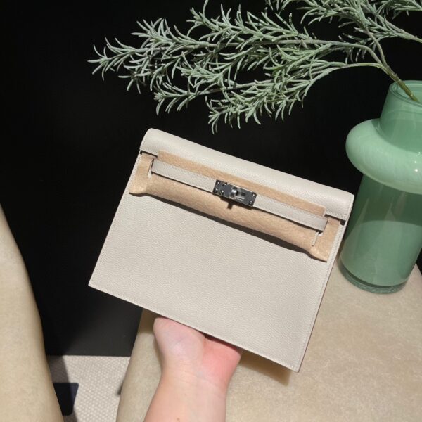 HERMES Kelly Danse Color80 Evercolor leather