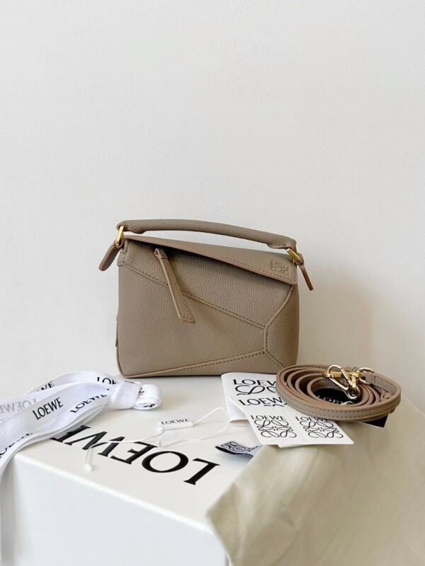 LOEWE Puzzle Bag