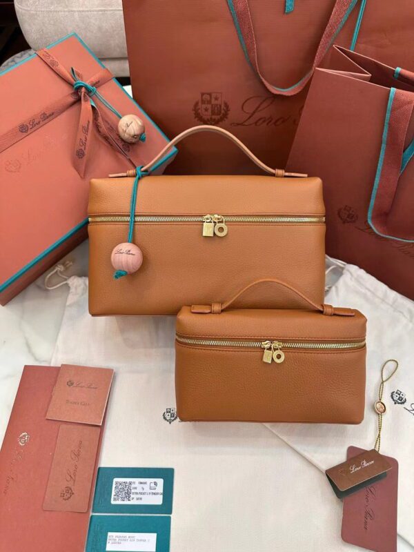 Loro Piana Extra Pocket L19/L27