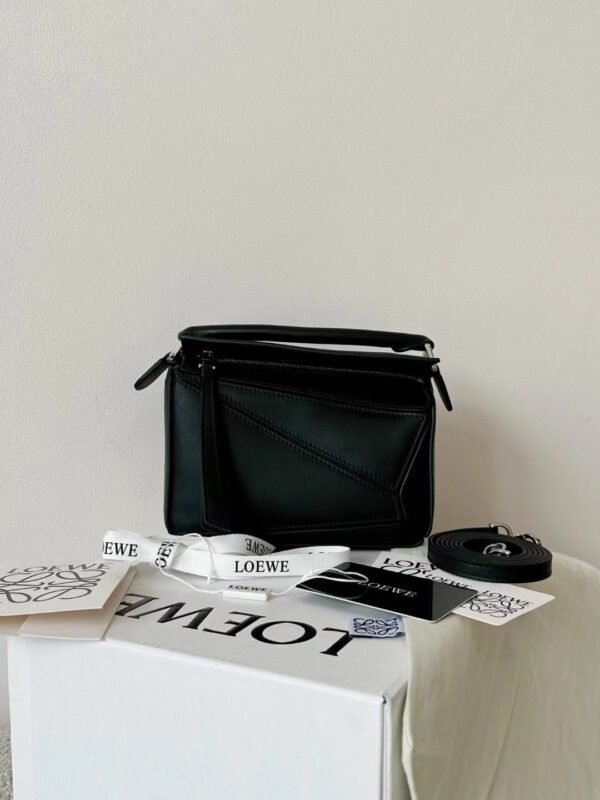 LOEWE Puzzle Bag