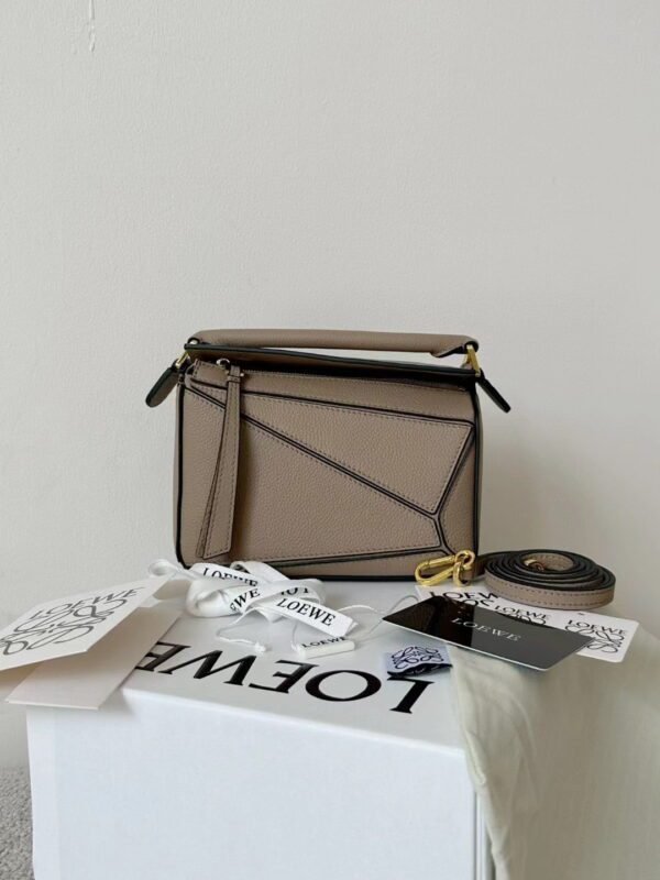 LOEWE Puzzle Bag