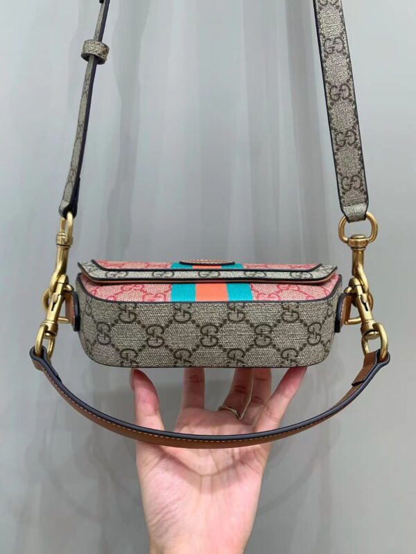 GUCCI Shoulder Bag