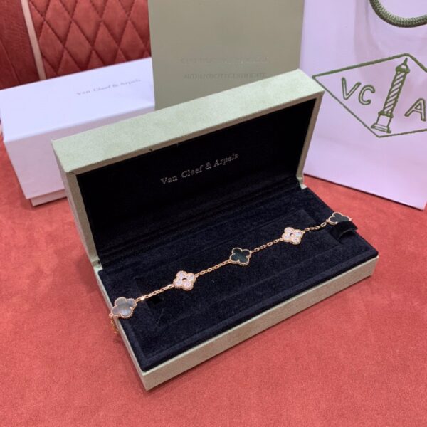 Van Cleef & Arpels Alhambra Bracelet, 5 motifs