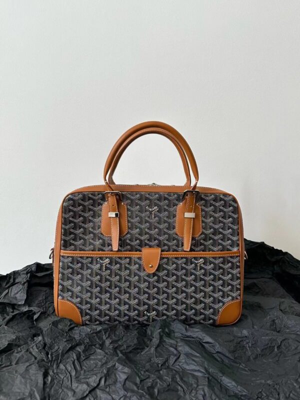 GOYARD Ambassade MM Document Case