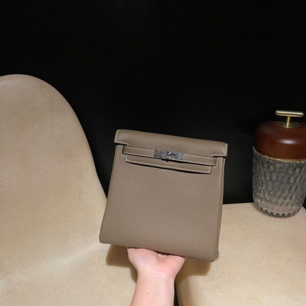 HERMES Kelly Ado Color18 Clemence leather