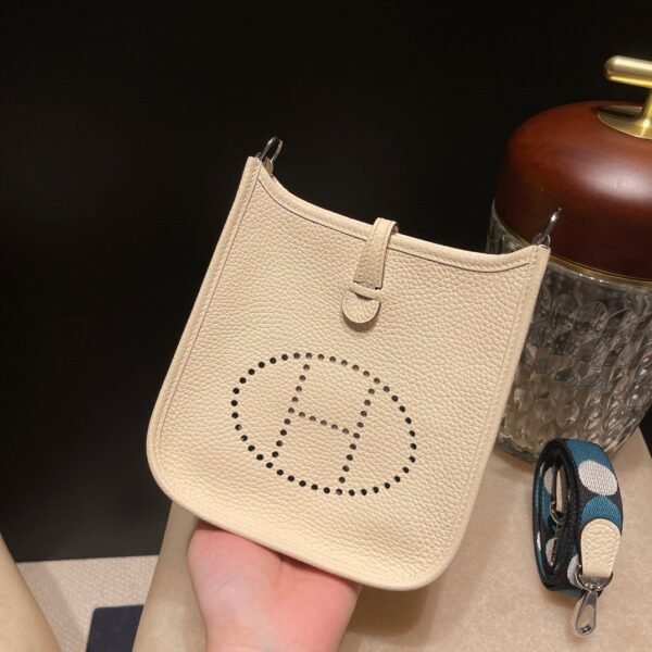HERMES Mini Evelyne Color:I2 Clemence leather