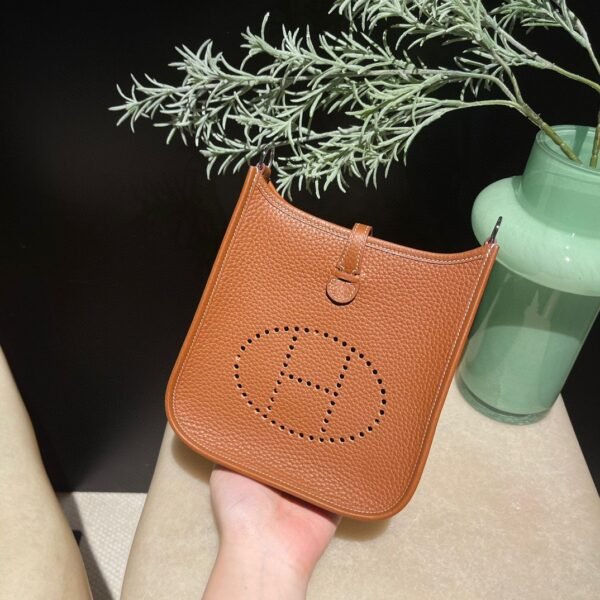 HERMES Mini Evelyne Color37 Clemence leather