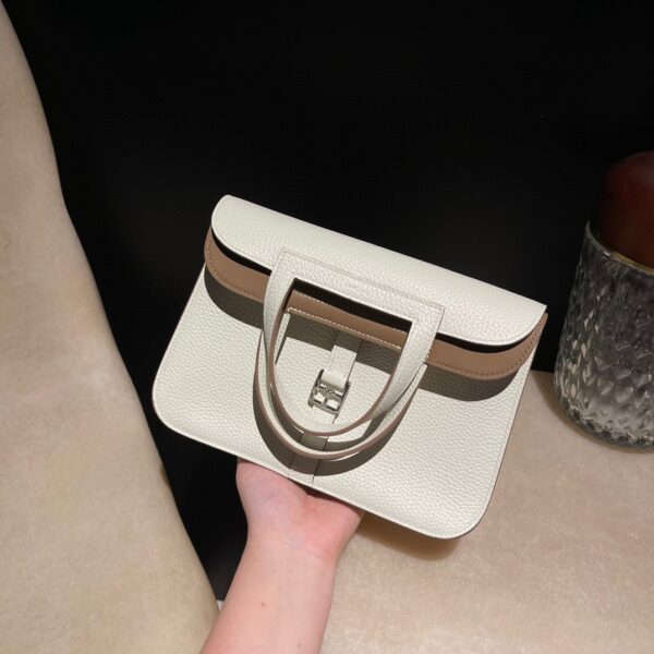 HERMES Halzan 25 Color:0T+D0 Clemence leather