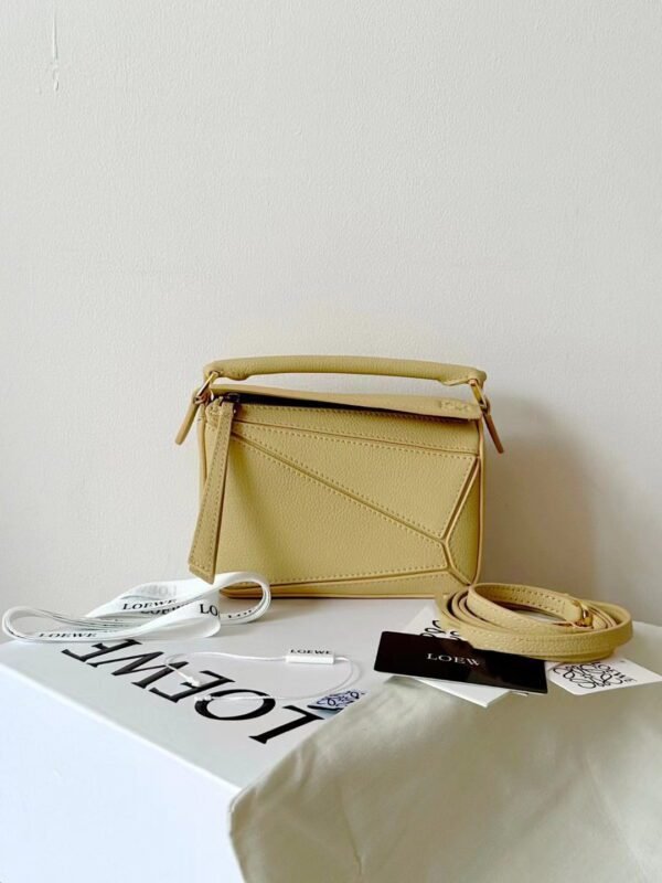 LOEWE Puzzle Bag