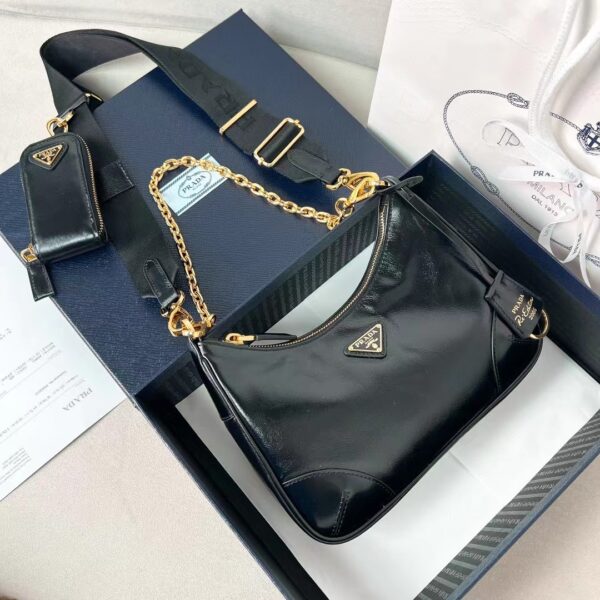 PRADA Re-Edition 2005 Leather Bag 1BH204