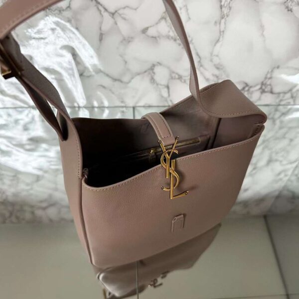 YSL LE 5 À 7 Hobo Bag