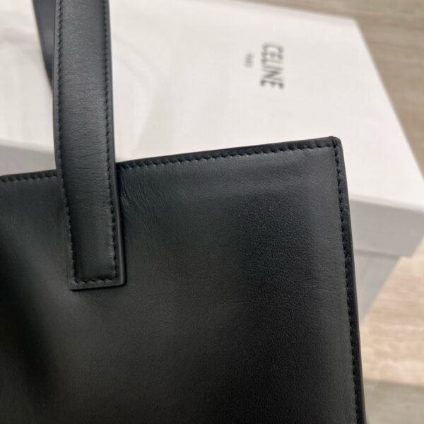 CELINE CABAS 16 Bag