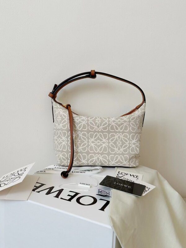 LOEWE Small Cubi Bag