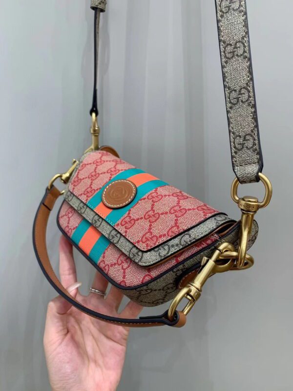 GUCCI Shoulder Bag