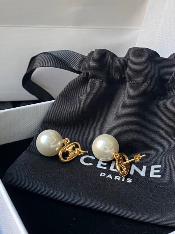 CELINE Pearl Earrings