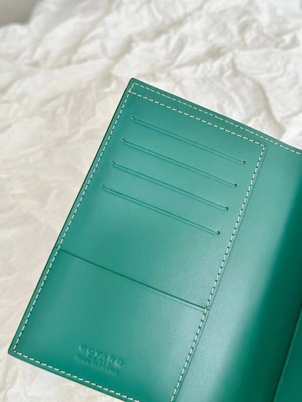 GOYARD Vertical Wallet