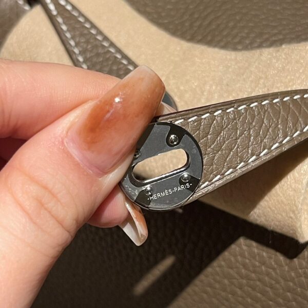 HERMES Mini Lindy Color18 Clemence leather