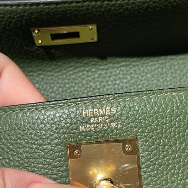 HERMES Kelly 28 Color:V6 Togo leather