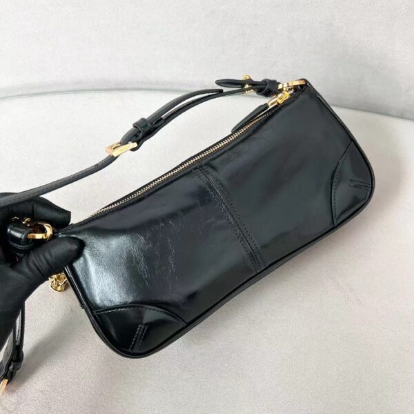 PRADA Re-Edition 2002 Medium Leather Shoulder Bag 1BC221