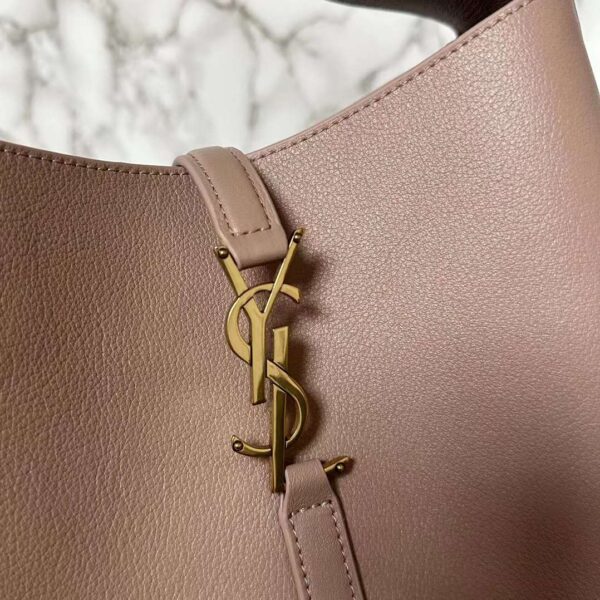 YSL LE 5 À 7 Hobo Bag