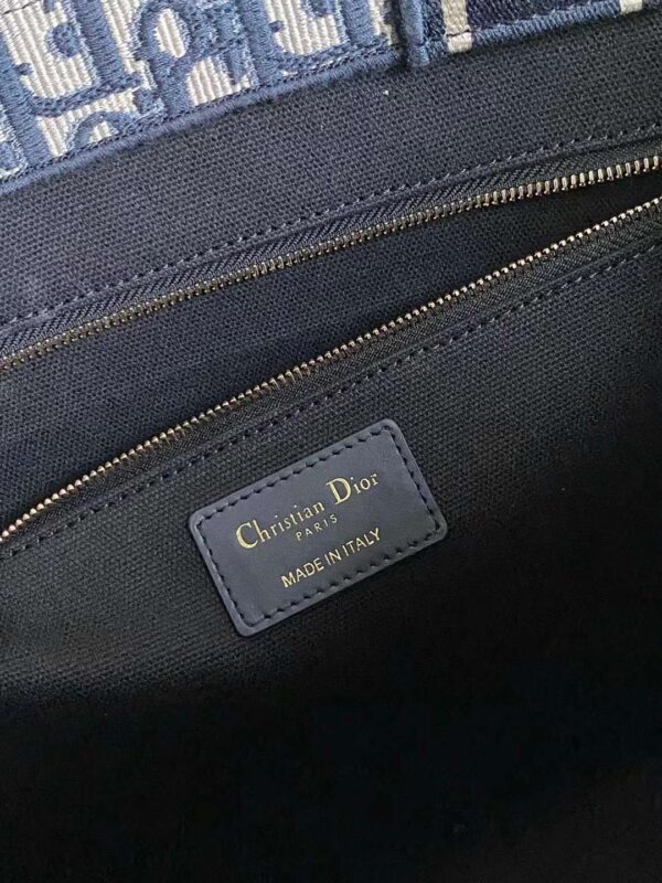 Medium Dior Book Tote