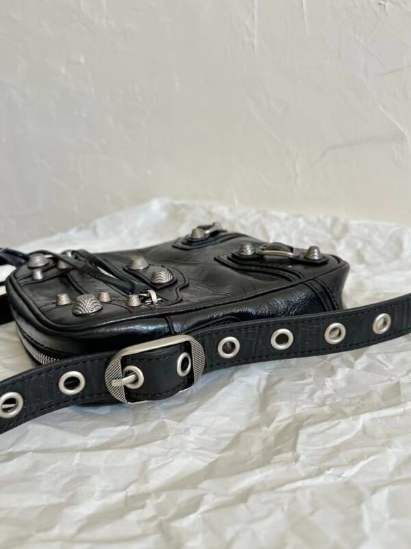 BALENCIAGA Le Cagole Camera Bag