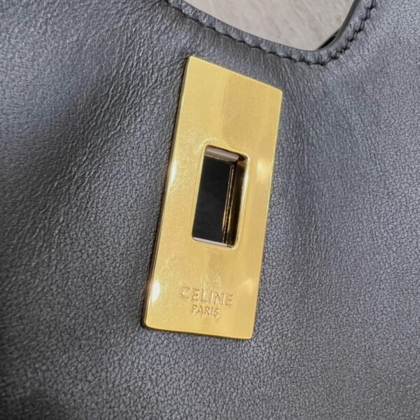 CELINE CABAS 16 Bag