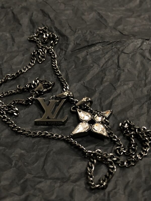LV 22 Four-leaf clover Necklace