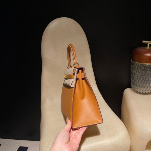 HERMES Kelly 28 Color37 Epsom leather