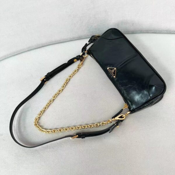 PRADA Re-Edition 2002 Medium Leather Shoulder Bag 1BC221