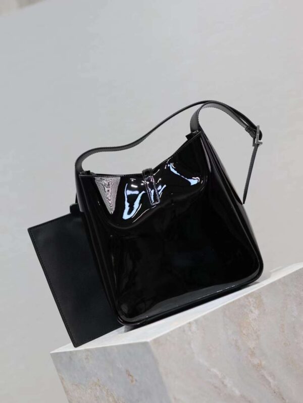 YSL LE 5 À 7 Hobo Bag in Patent Leather