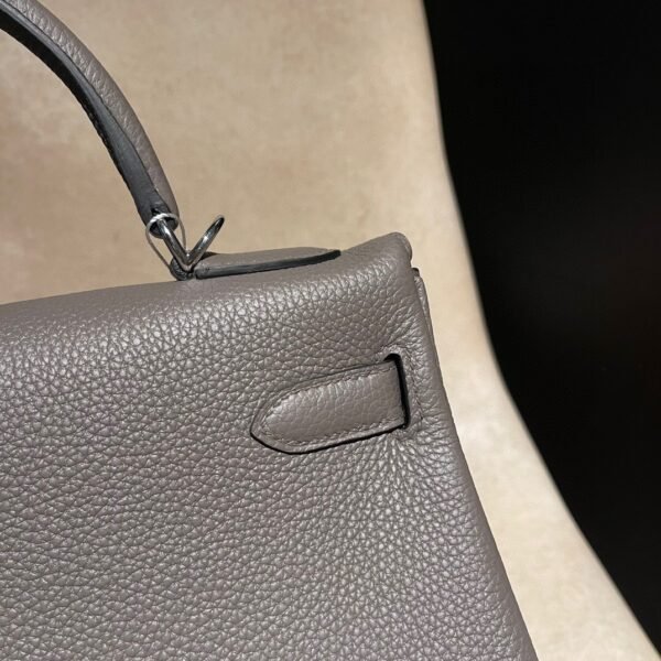 HERMES Kelly 32 Color:8F Togo leather