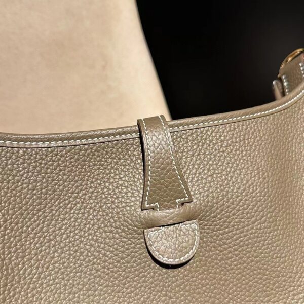 HERMES Evelyne 29 Color18 Clemence leather