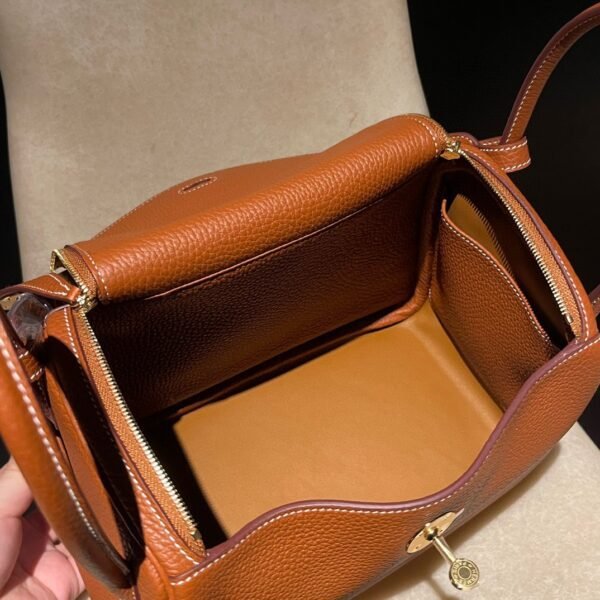 HERMES Lindy 26 Color37 Clemence leather