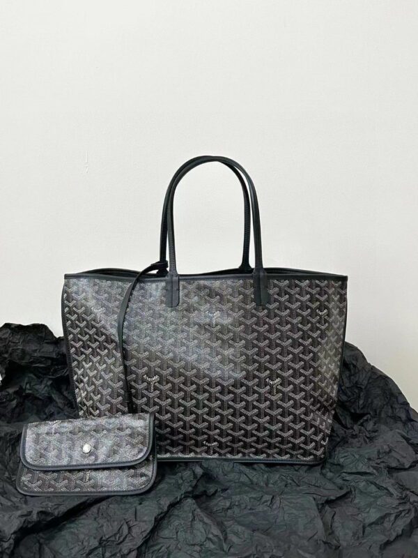 GOYARD Anjou GM Bag Reversible