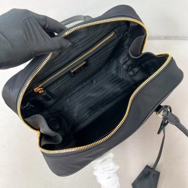 PRADA Re-Edition 1978 Re-Nylon Hobo Bag 1BB115