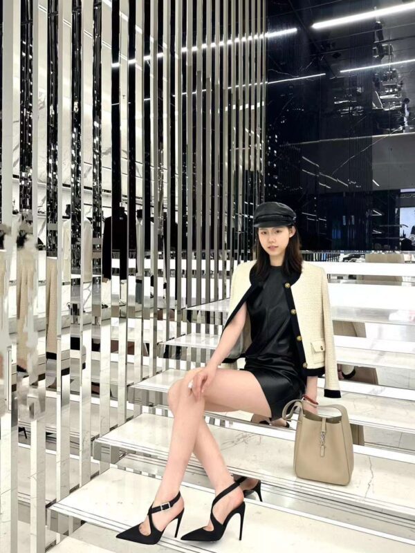 YSL LE 5 À 7 Hobo Bag